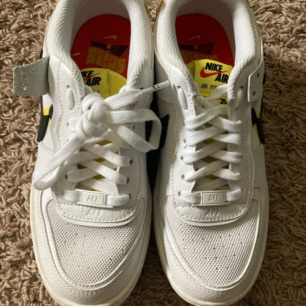 Nike Airforce Go the Extra Smile